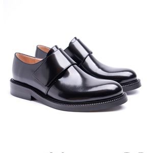 Inch2 Introvert shoes, mint condition.  Never worn.